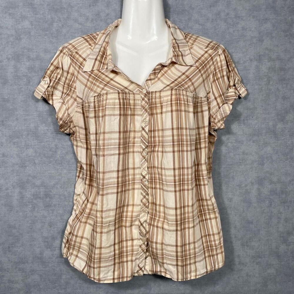 Coastal cowgirl soft neutral plaid short sleeve button up shirt